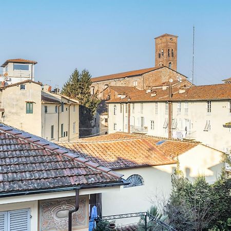 Charming Apartment In The Centre Of Lucca! Екстер'єр фото